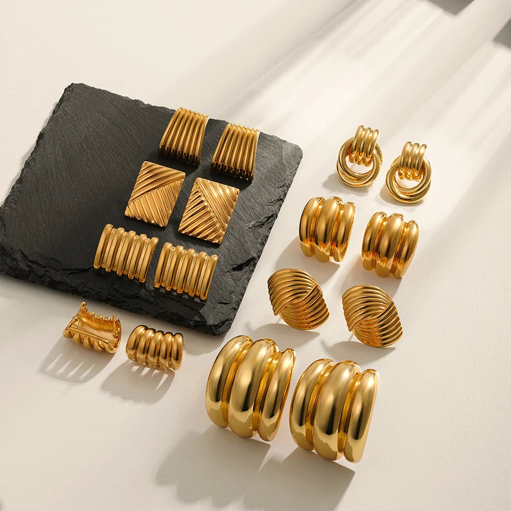 New stainless steel C-ring smooth earrings with high-end and exaggerated hoop Huggie earrings exquisite jewelry