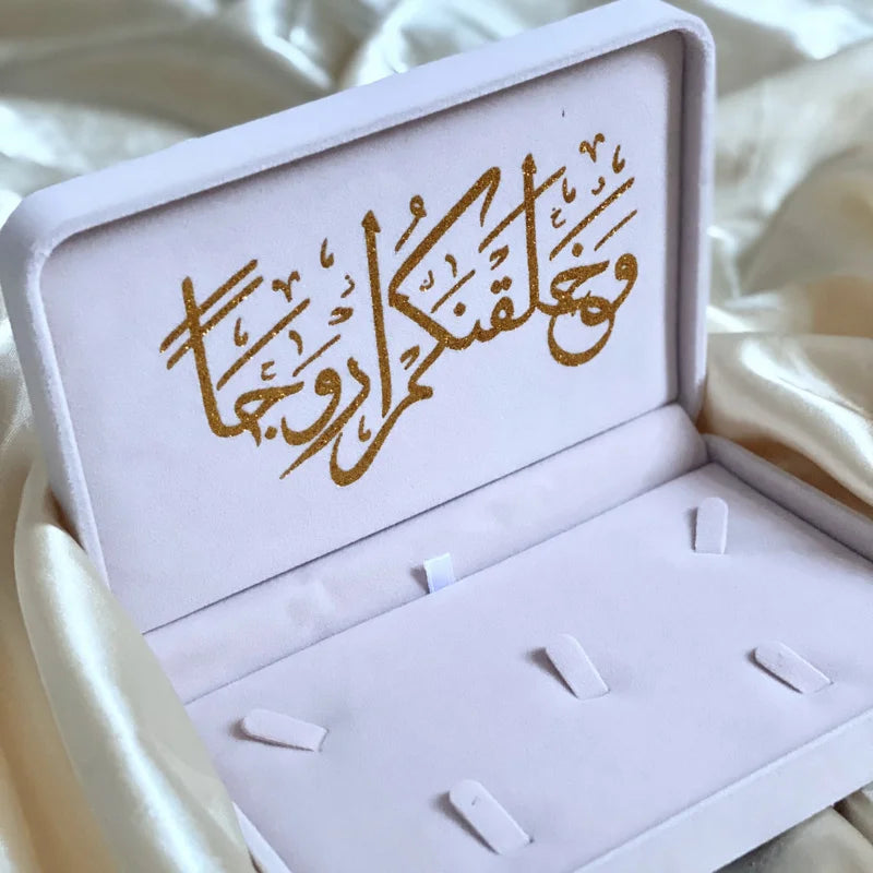 Personalized Flannel Jewelry Box Wedding Custom Name  Anniversary Gift Necklace Ring Box gifts for Bride Bridesmaid Girlfriend