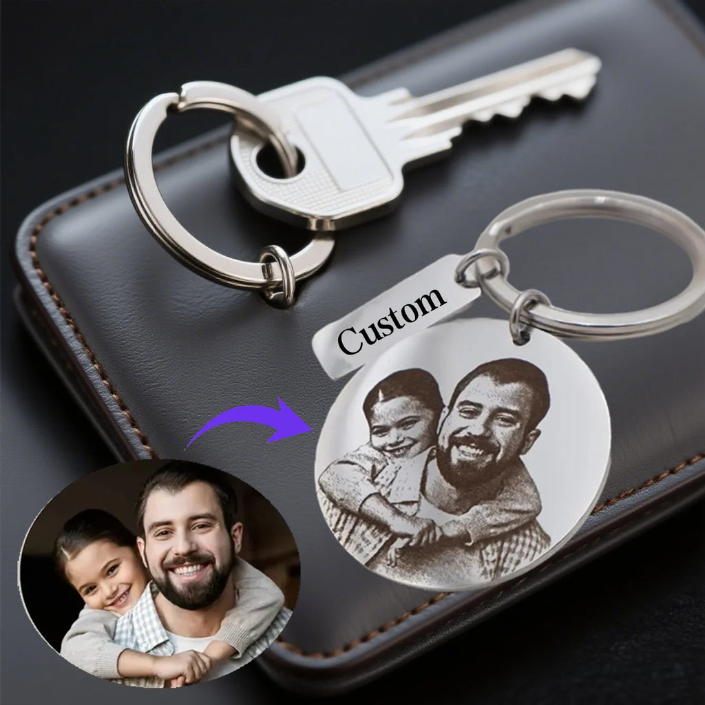 Custom Photo Keychain Engraved Stainless Steel Portrait Key Custom photo KeyRing Round-Shaped Personalized keychain for Family