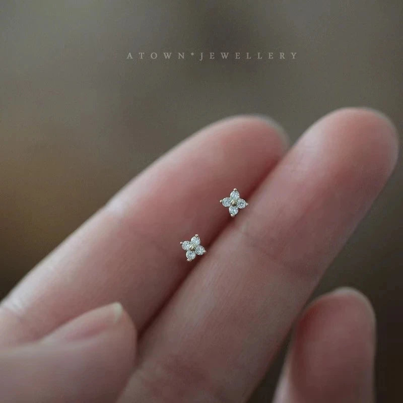 New Minimal Zircon Earrings For Women Crystal Small Thin Cartilage Fashion Geometry Earring Girls Piercing Jewelry Gifts