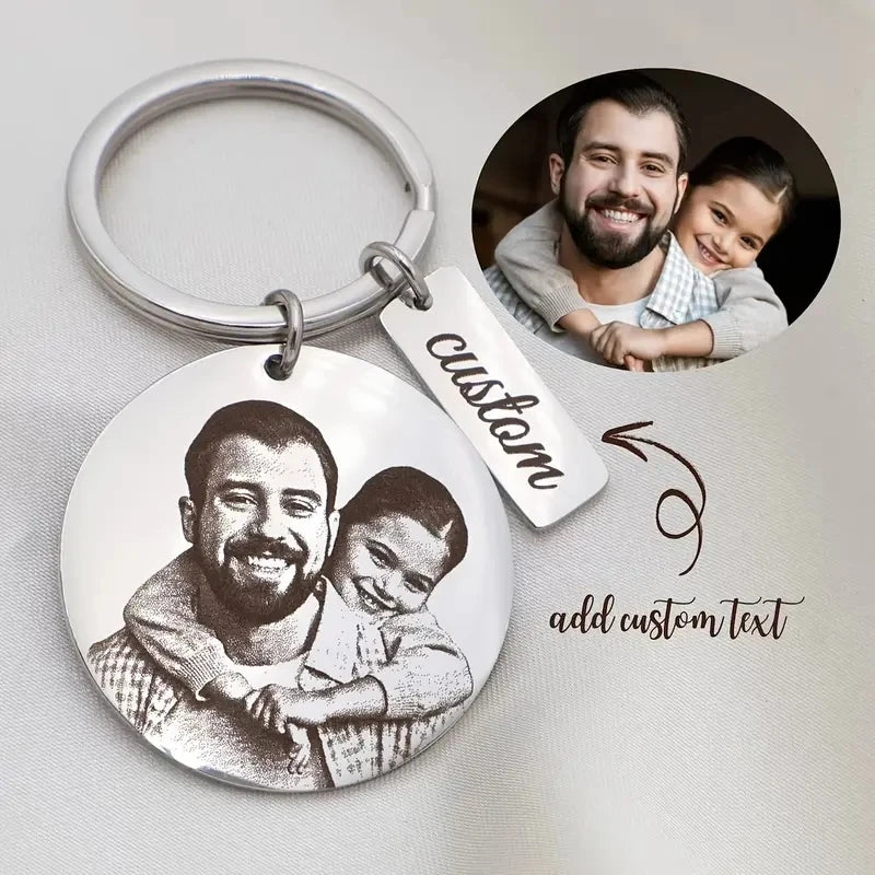 Custom Photo Keychain Engraved Stainless Steel Portrait Key Custom photo KeyRing Round-Shaped Personalized keychain for Family