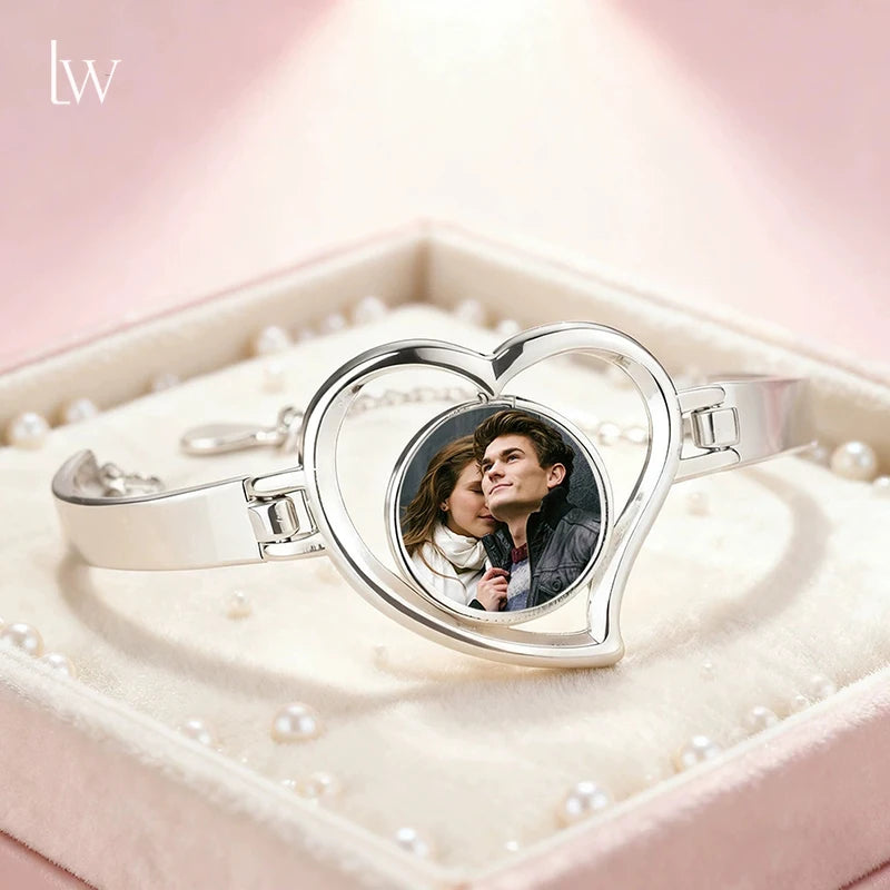 Personalized Photo Bracelet for Women Custom Engraved Picture Bracelet Charm Heart Customized Jewelry Gift for Mom Wife Friend